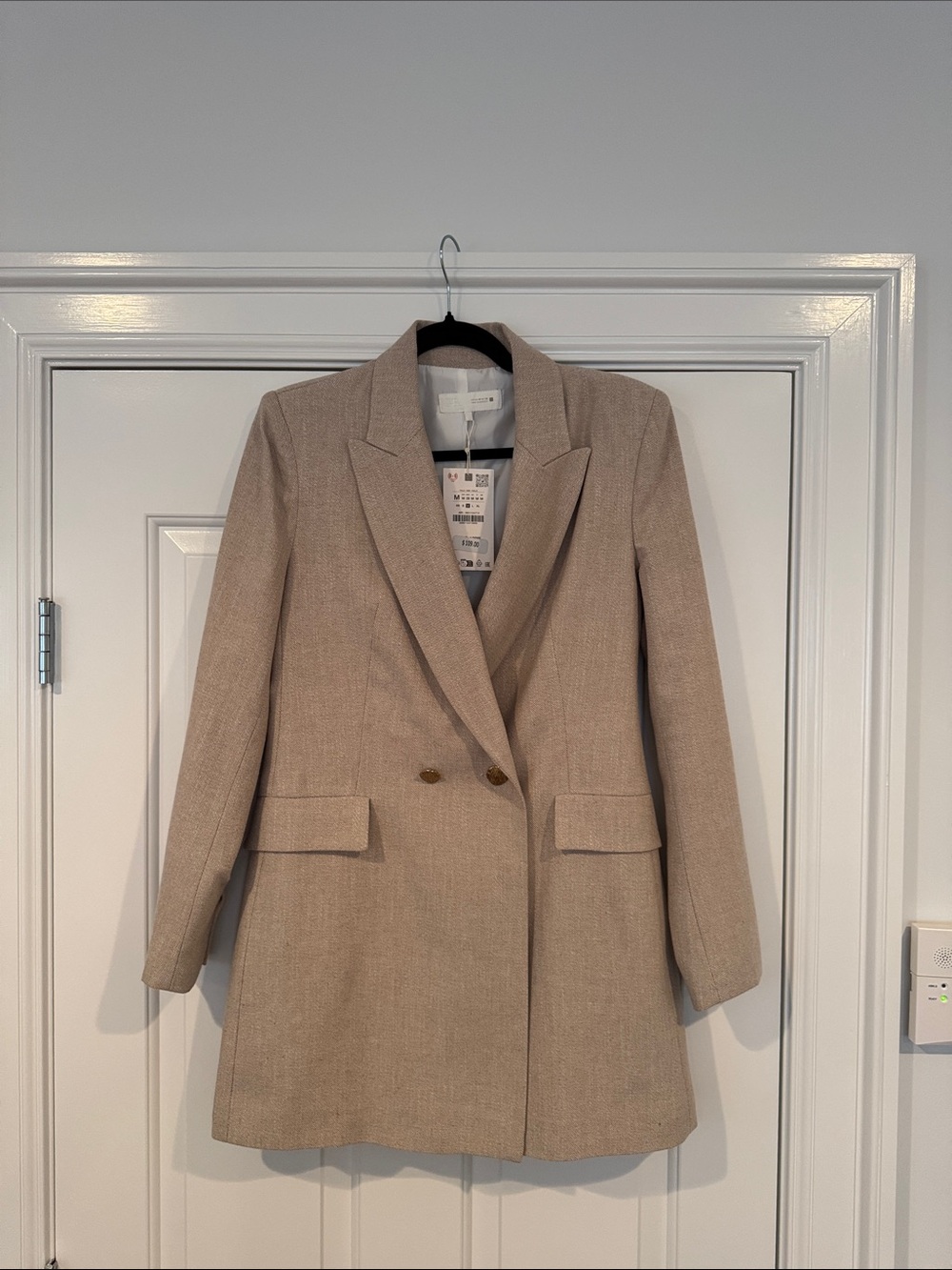Zara Double-Breasted Blazer Jacket in Beige
